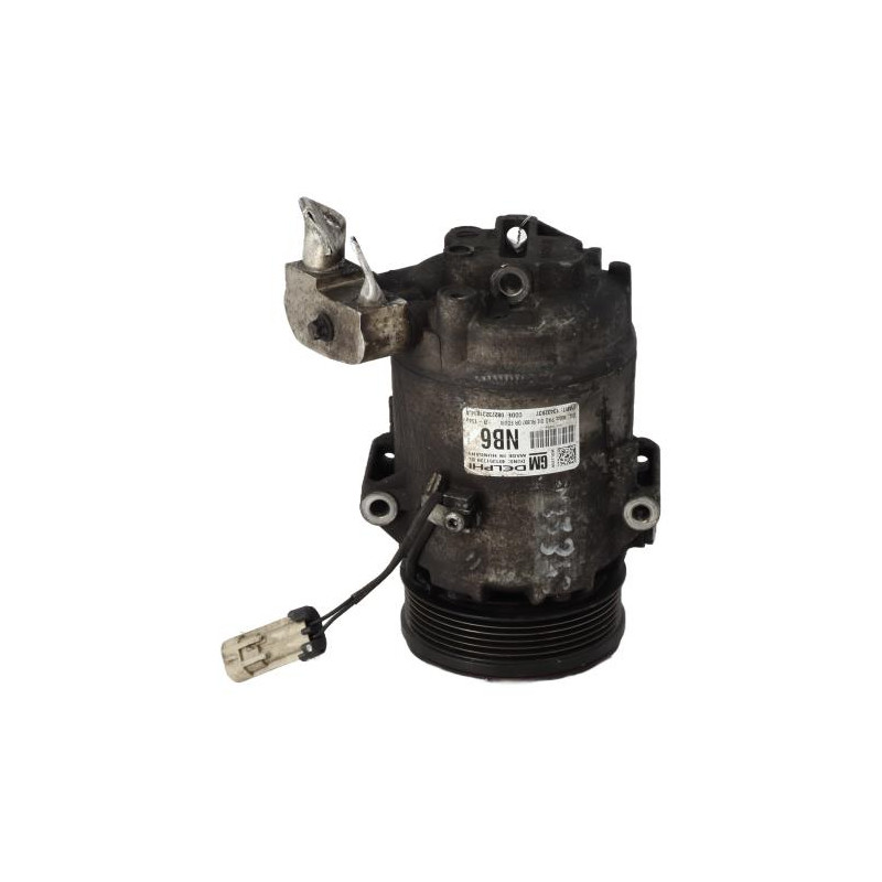 Compresseur clim OPEL ZAFIRA B Photo n°2