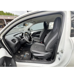 Feu diurne avant droit PEUGEOT 108 Photo n°19