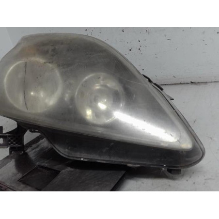 Optique avant principal droit (feux)(phare) OPEL ZAFIRA B