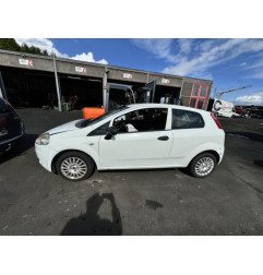 Feu arriere principal droit (feux) FIAT GRANDE PUNTO Photo n°9