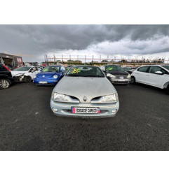 Feu arriere principal droit (feux) RENAULT MEGANE 1 Photo n°13