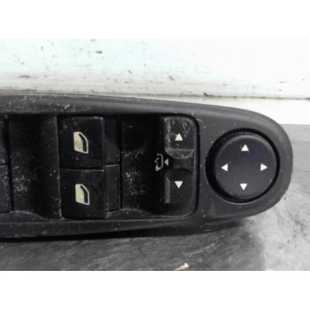 Interrupteur de leve vitre avant gauche CITROEN C4 PICASSO 1