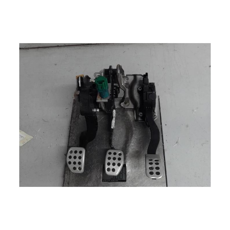 Pedale d'accelerateur PEUGEOT 208 1