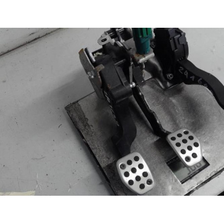 Pedale d'accelerateur PEUGEOT 208 1