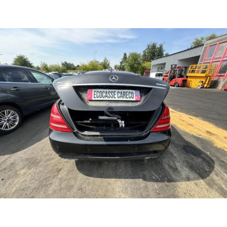 Malle/Hayon arriere MERCEDES CLASSE S 221