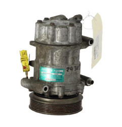 Compresseur clim CITROEN C3 1 Photo n°1