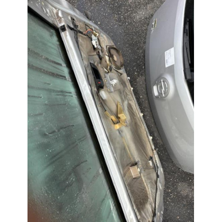 Porte avant gauche MITSUBISHI PAJERO 3