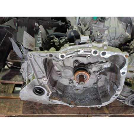 Boite de vitesses RENAULT CLIO 4 Photo n°1
