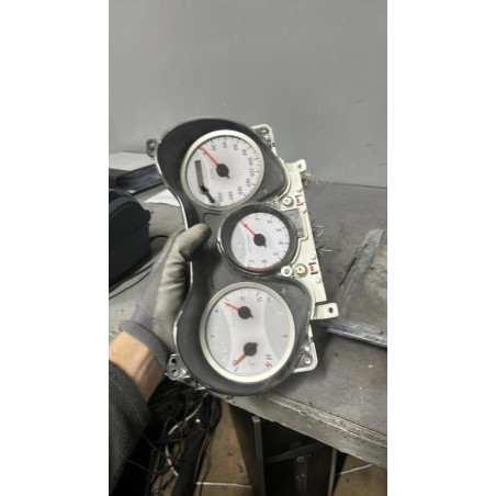 Compteur TOYOTA RAV4 2 Photo n°1