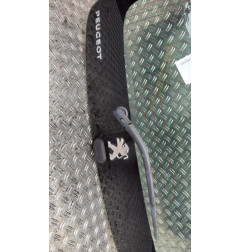 Malle/Hayon arriere PEUGEOT 107 Photo n°4