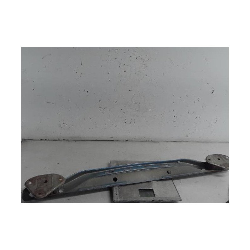 Renfort pare choc arriere (traverse) PEUGEOT 107