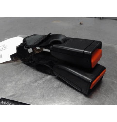 Attache ceinture arriere gauche PEUGEOT 208 1