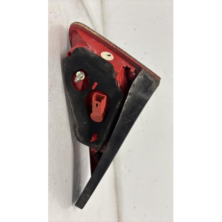 Feu arriere secondaire droit (feux) PEUGEOT 3008 1