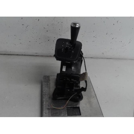 Levier de vitesses PEUGEOT 5008 1 Photo n°1