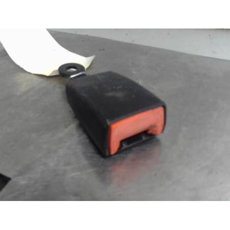 Attache ceinture avant droit FORD KA 2
