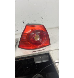 Feu arriere principal gauche (feux) VOLKSWAGEN GOLF 5 Photo n°1