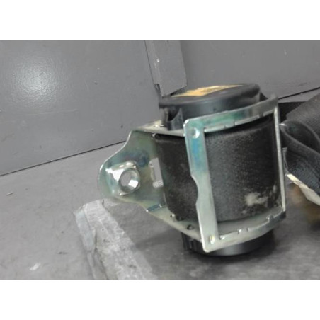 Ceinture avant droit OPEL ASTRA H