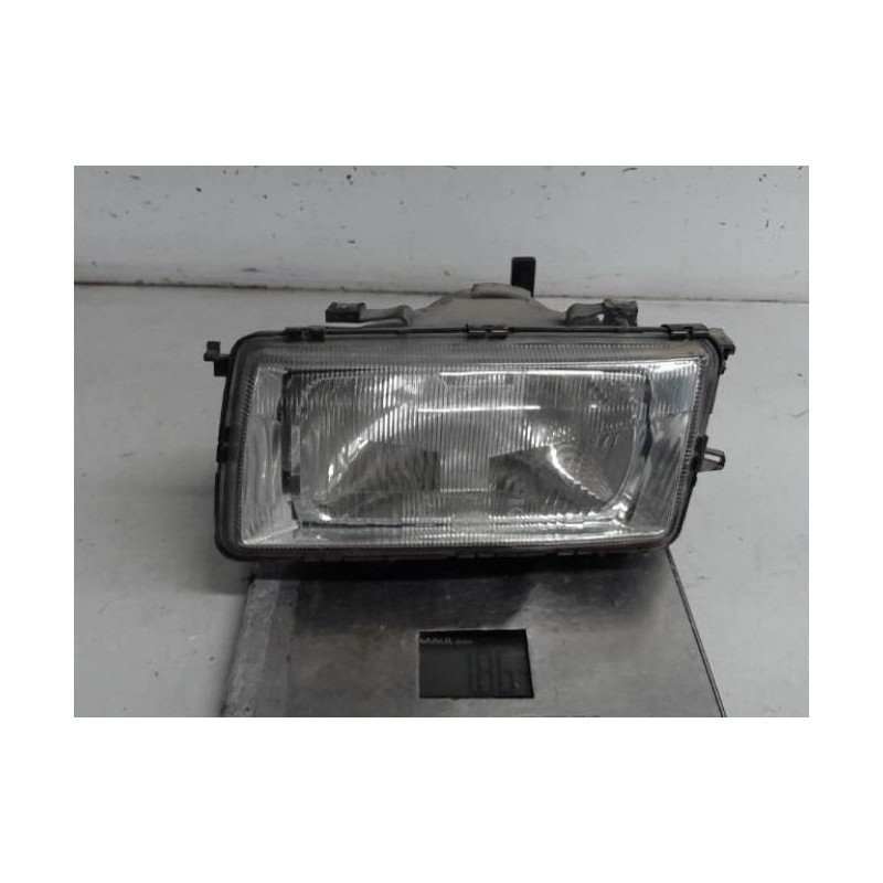 Optique avant principal gauche (feux)(phare) AUDI 80 3