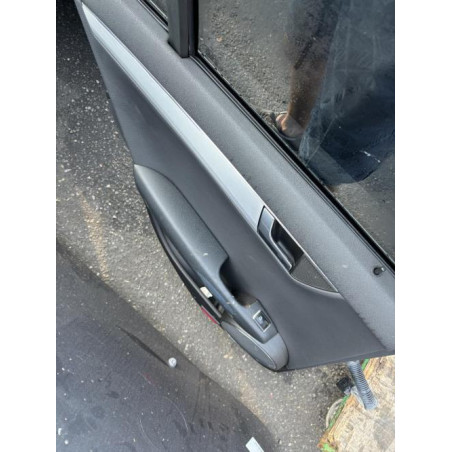 Porte arriere gauche MERCEDES CLASSE C 204