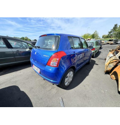 Malle/Hayon arriere SUZUKI SWIFT 3 Photo n°18