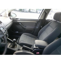 Crochet de remorquage VOLKSWAGEN GOLF 5 Photo n°7