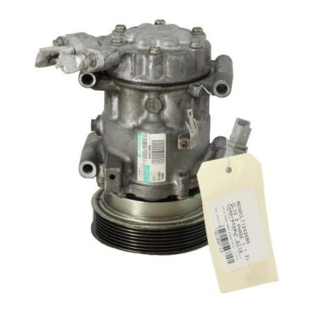 Compresseur clim RENAULT CLIO 3 Photo n°1