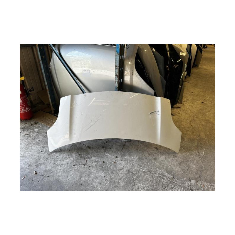 Capot TOYOTA YARIS 2