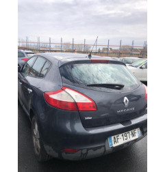 Pompe de direction RENAULT MEGANE 3 Photo n°6