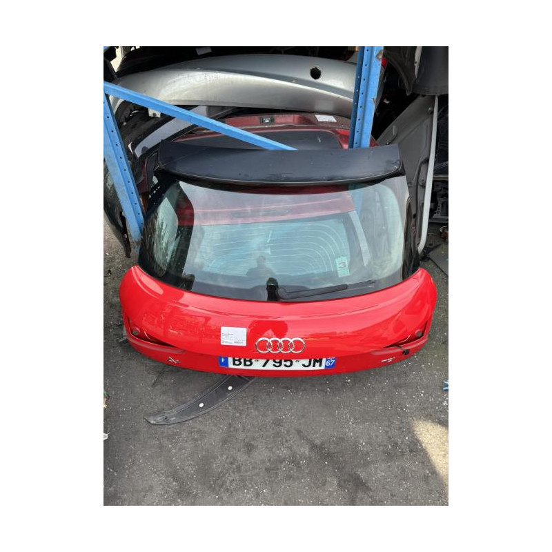 Malle/Hayon arriere AUDI A1 1