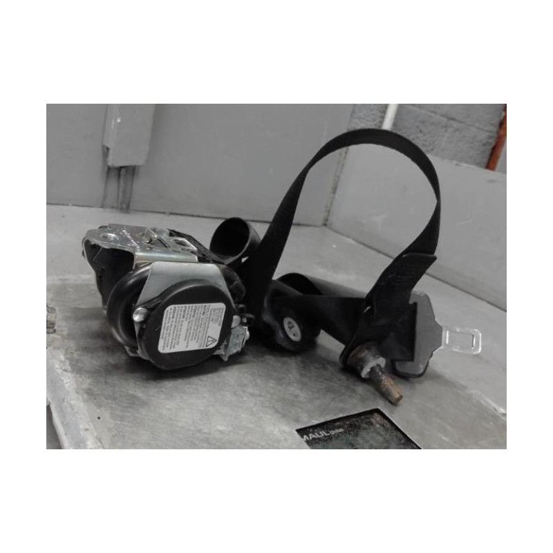 Ceinture avant droit MERCEDES CLASSE B 245