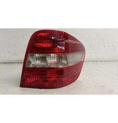 Feu arriere principal droit (feux) MERCEDES CLASSE M 164 Photo n°1