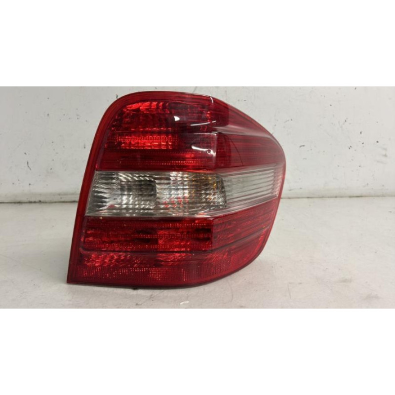 Feu arriere principal droit (feux) MERCEDES CLASSE M 164