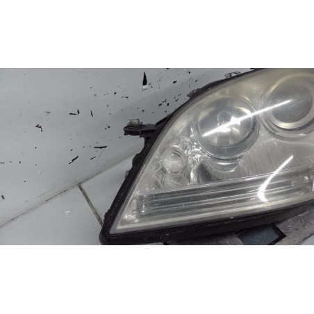 Optique avant principal gauche (feux)(phare) MERCEDES CLASSE M 164