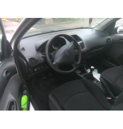 Compresseur clim PEUGEOT 206+ Photo n°8