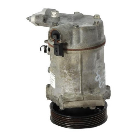 Compresseur clim PEUGEOT 2008 1