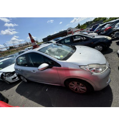 Attache ceinture arriere gauche PEUGEOT 208 1 Photo n°12