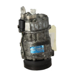 Compresseur clim VOLKSWAGEN GOLF 4 Photo n°1