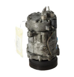 Compresseur clim VOLKSWAGEN GOLF 4 Photo n°4