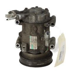 Compresseur clim RENAULT CLIO 3 Photo n°1