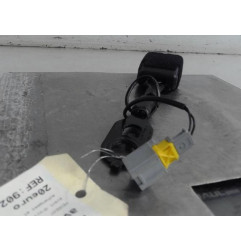 Attache ceinture avant gauche PEUGEOT 2008 1 Photo n°9