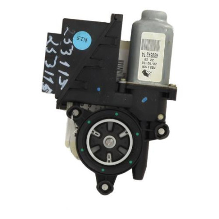 Moteur leve vitre avant droit VOLKSWAGEN POLO 4 Photo n°1