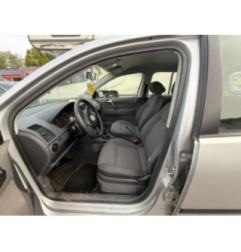 Moteur leve vitre avant gauche VOLKSWAGEN POLO 4 Photo n°9