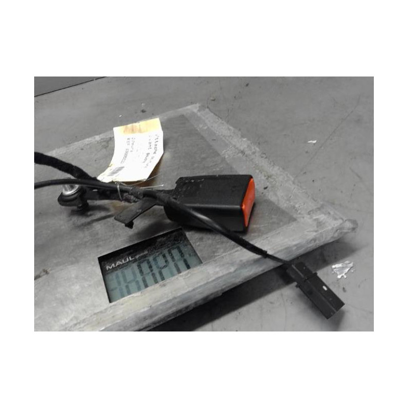 Attache ceinture avant gauche LANCIA DELTA 3