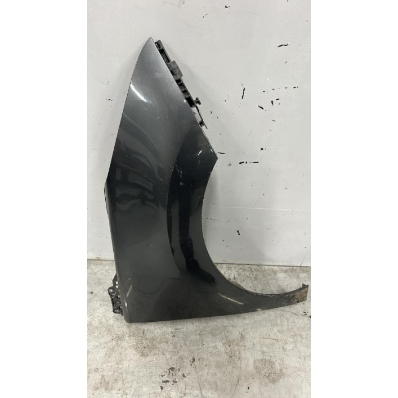 Aile avant droit PEUGEOT 5008 1