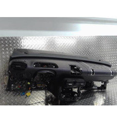 Planche de bord complete CITROEN C4 CACTUS Photo n°1