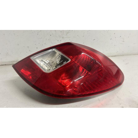Feu arriere principal droit (feux) OPEL CORSA D Photo n°1