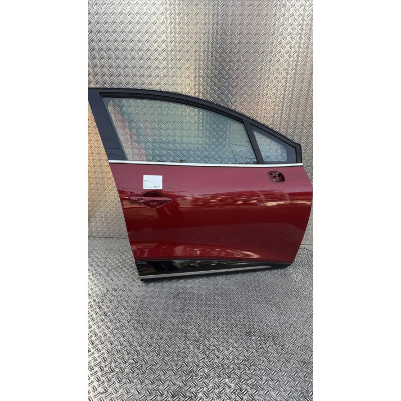 Porte avant droit RENAULT CLIO 4