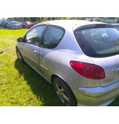 Pompe de direction PEUGEOT 206 Photo n°13