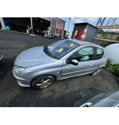 Pompe de direction PEUGEOT 206 Photo n°18