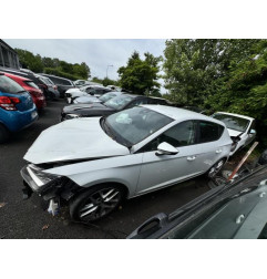 Vitre arriere droit SEAT LEON 3 Photo n°10